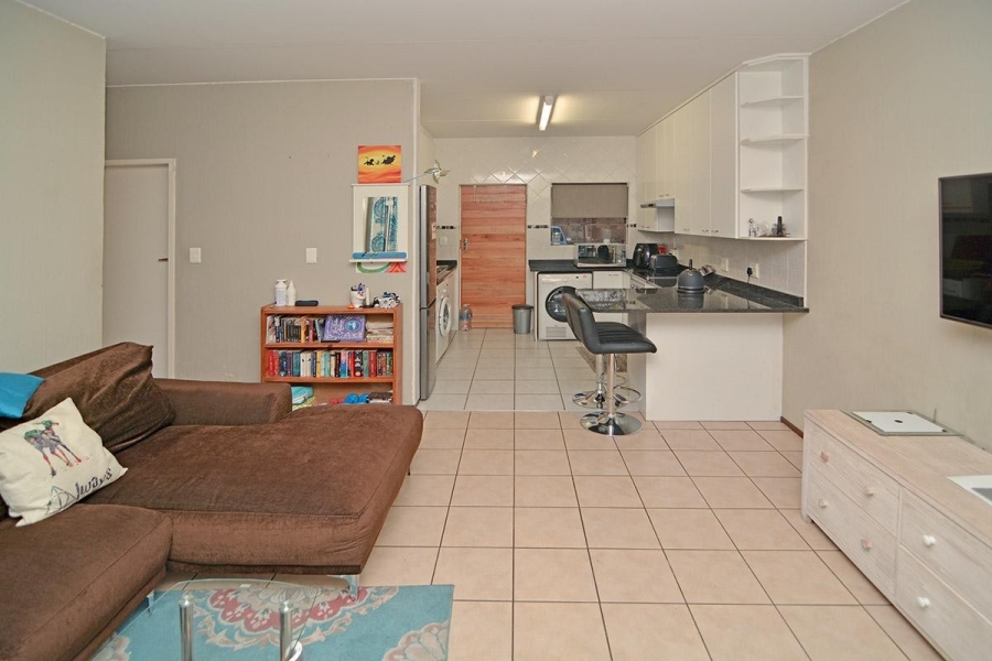 To Let 2 Bedroom Property for Rent in Paulshof Gauteng