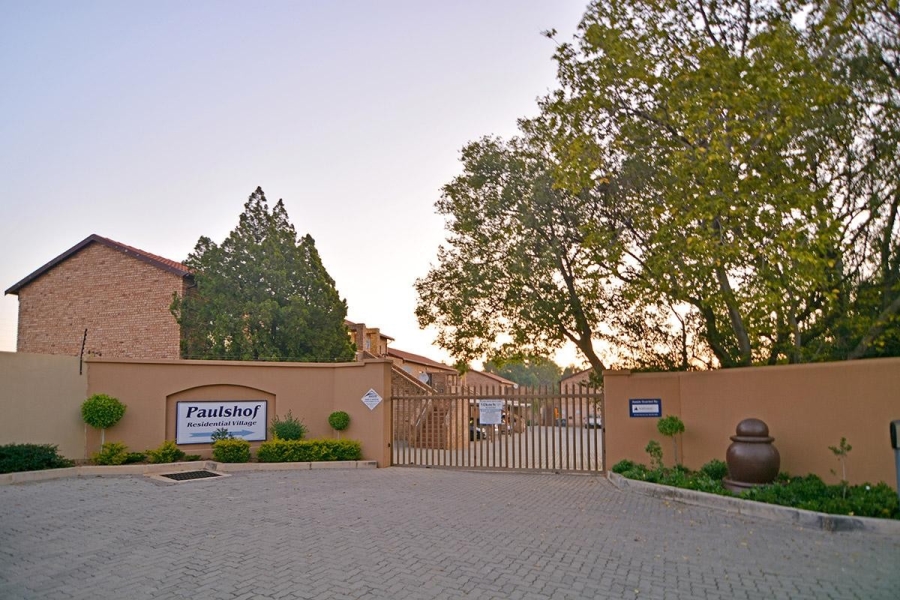 To Let 2 Bedroom Property for Rent in Paulshof Gauteng