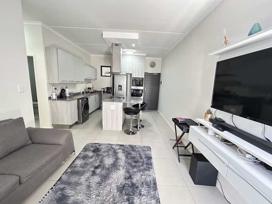 2 Bedroom Property for Sale in Carlswald Gauteng