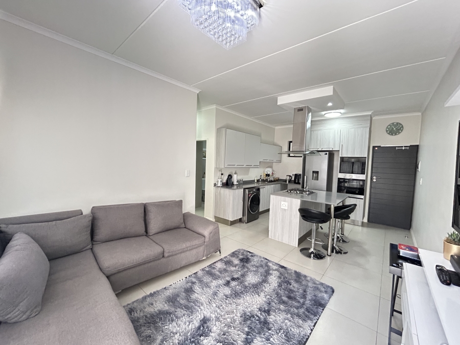2 Bedroom Property for Sale in Carlswald Gauteng