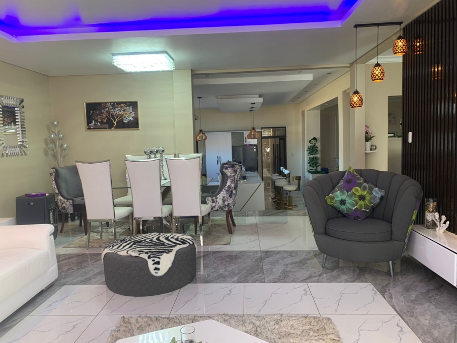 5 Bedroom Property for Sale in Kaydale Gauteng