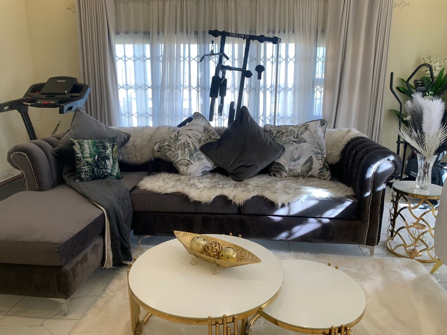 5 Bedroom Property for Sale in Kaydale Gauteng
