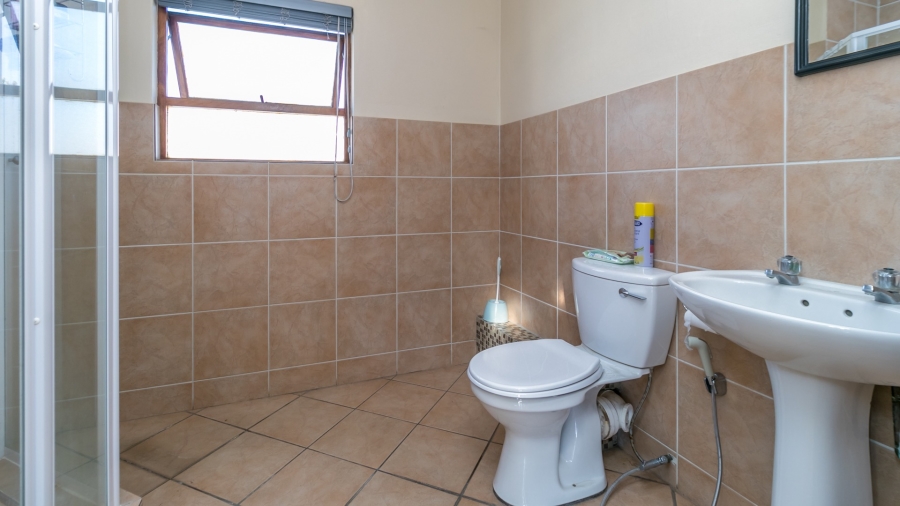 1 Bedroom Property for Sale in Northwold Gauteng