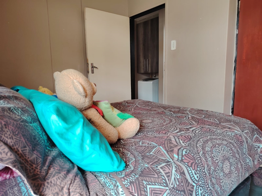 2 Bedroom Property for Sale in Wonderboom South Gauteng