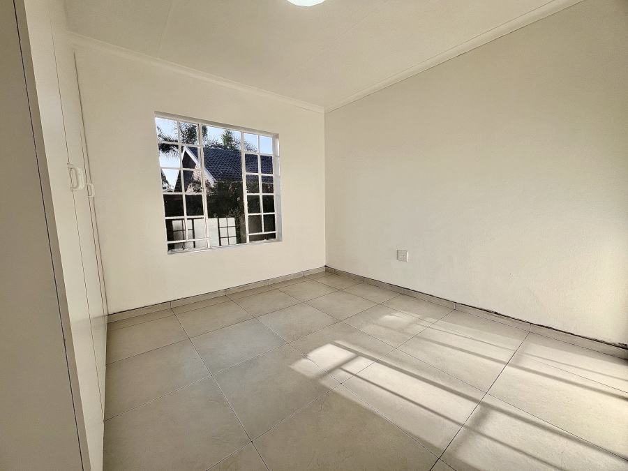 2 Bedroom Property for Sale in Weltevreden Park Gauteng