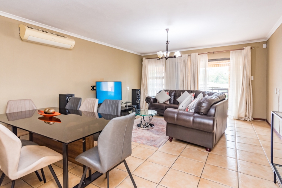 To Let 2 Bedroom Property for Rent in Monument Gauteng