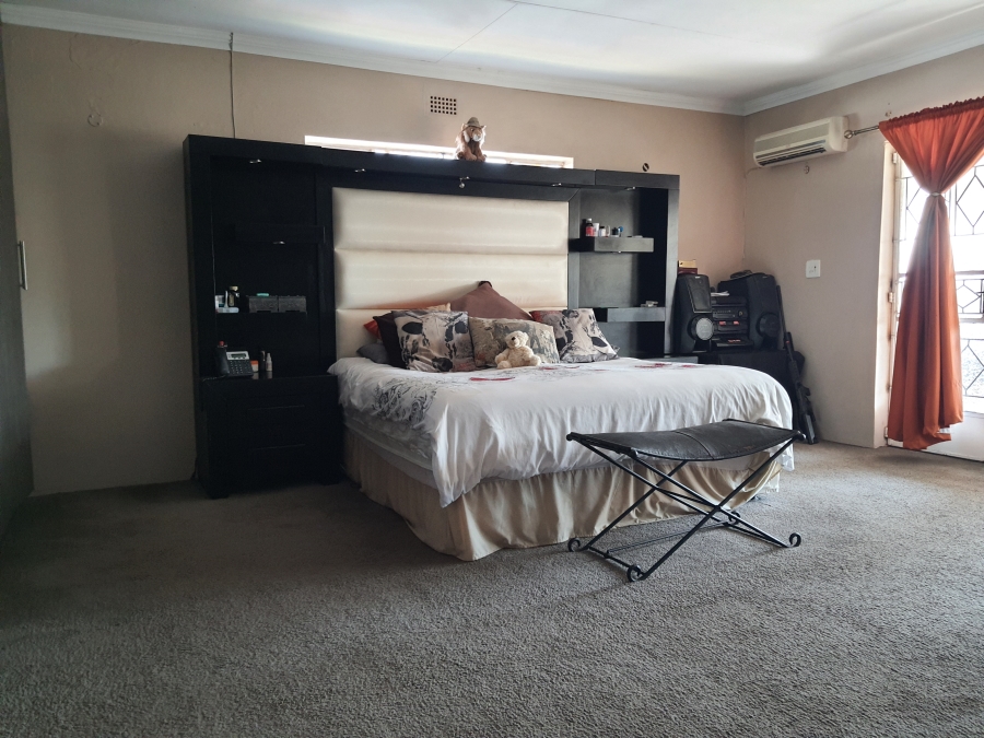 5 Bedroom Property for Sale in Brenthurst Gauteng