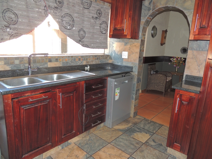 4 Bedroom Property for Sale in Dan Pienaarville Gauteng