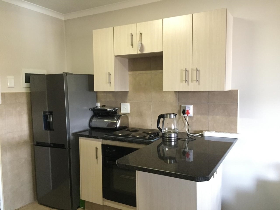 2 Bedroom Property for Sale in Erand Gardens Gauteng