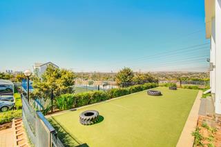 2 Bedroom Property for Sale in Greenstone Hill Gauteng