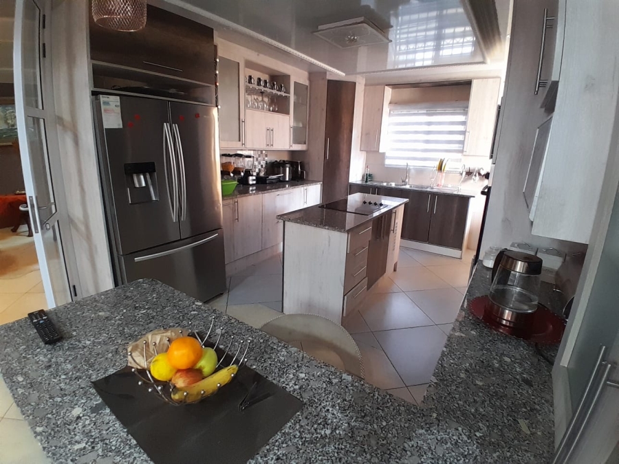 3 Bedroom Property for Sale in Elandspoort Gauteng