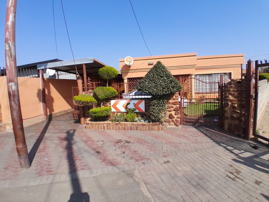 2 Bedroom Property for Sale in Atteridgeville Gauteng