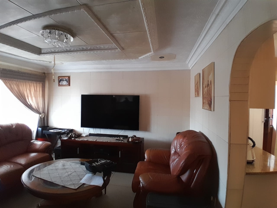 2 Bedroom Property for Sale in Atteridgeville Gauteng