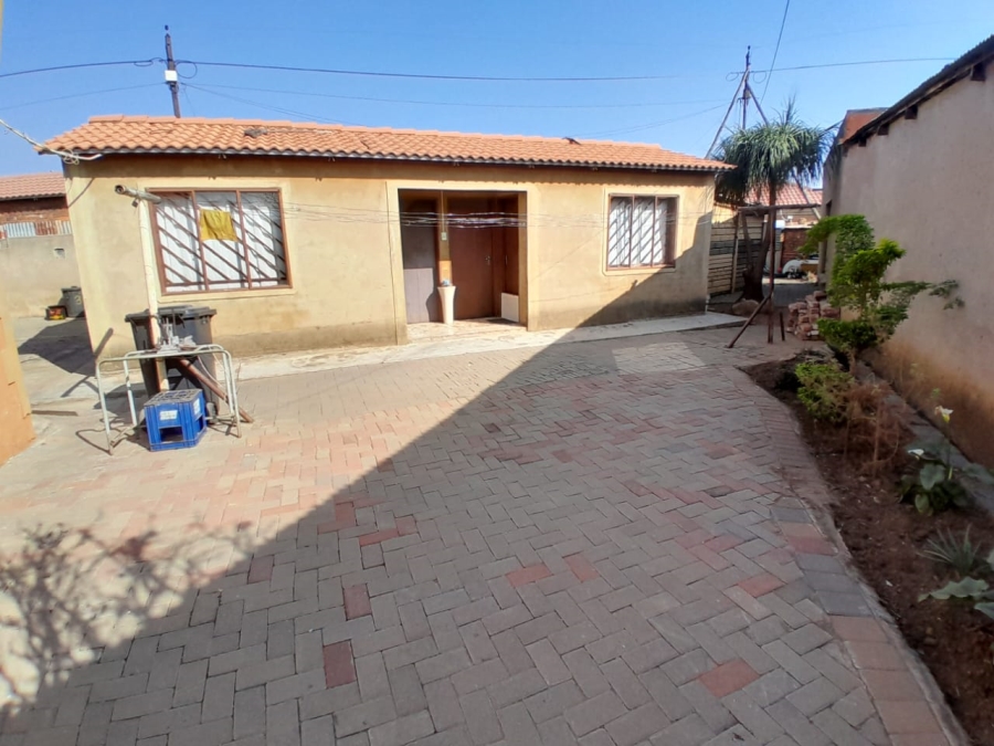 2 Bedroom Property for Sale in Atteridgeville Gauteng