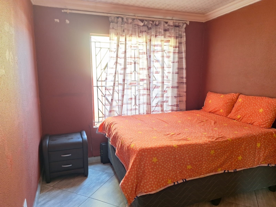 2 Bedroom Property for Sale in Soshanguve VV Gauteng