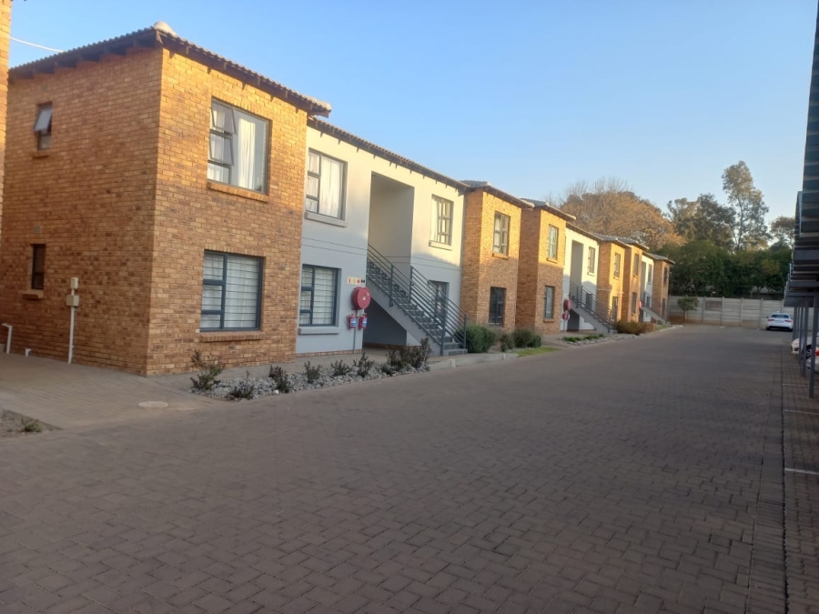 2 Bedroom Property for Sale in Rynfield Gauteng