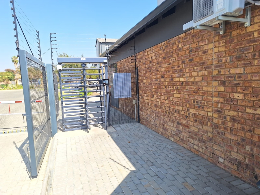1 Bedroom Property for Sale in Wolmer Gauteng