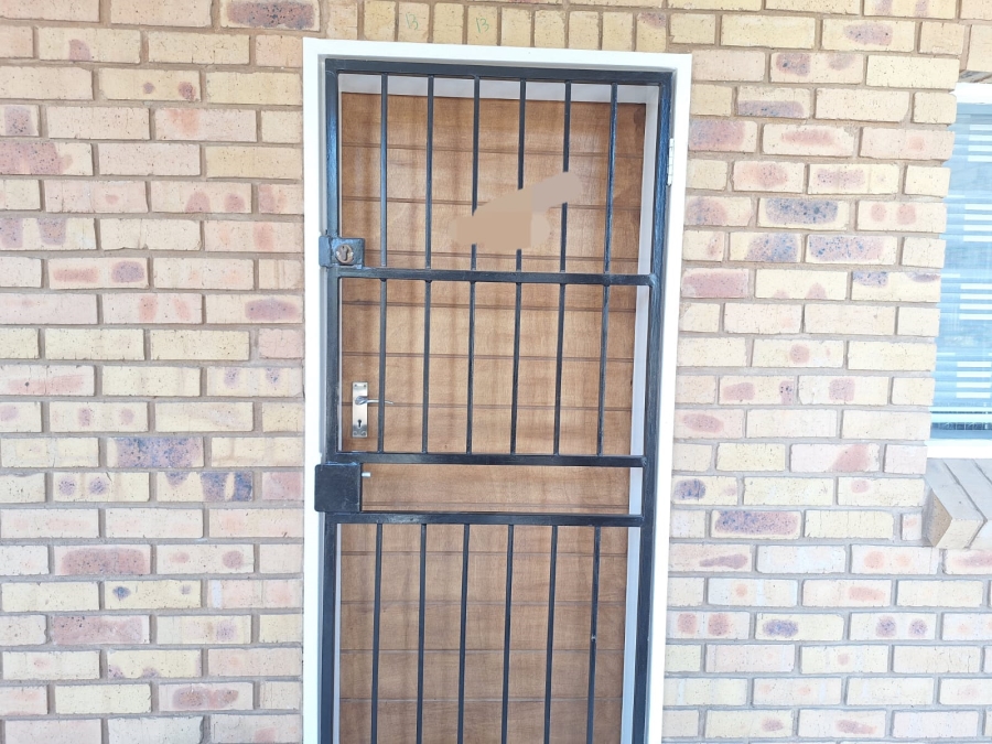 1 Bedroom Property for Sale in Wolmer Gauteng
