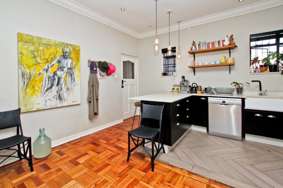 To Let 2 Bedroom Property for Rent in Parktown North Gauteng