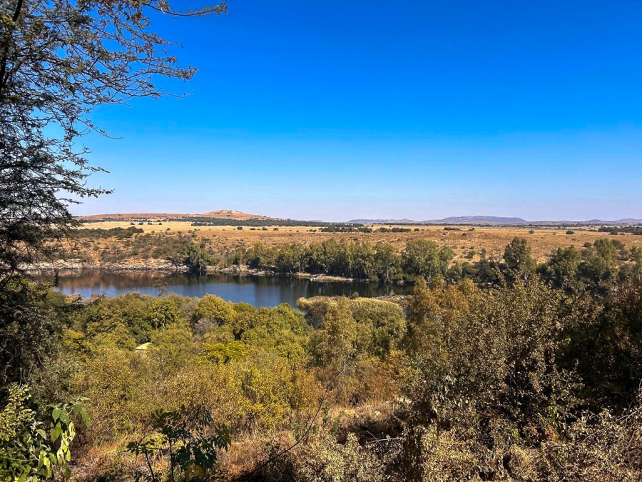 0 Bedroom Property for Sale in Vaaloewer Gauteng