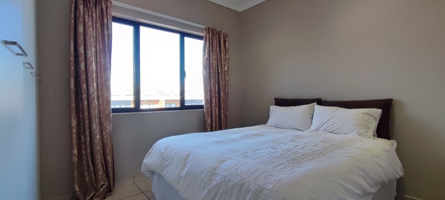 2 Bedroom Property for Sale in Die Hoewes Gauteng