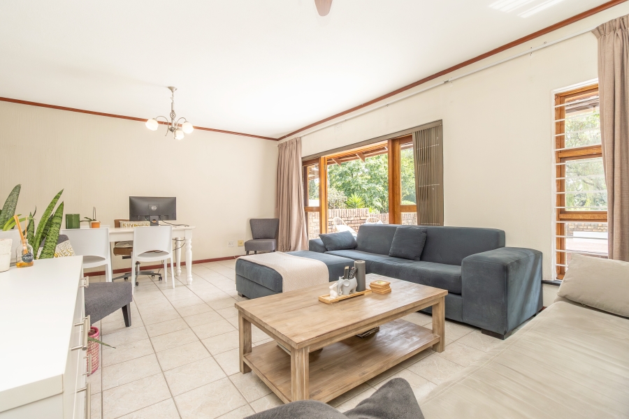 To Let 3 Bedroom Property for Rent in River Club Gauteng