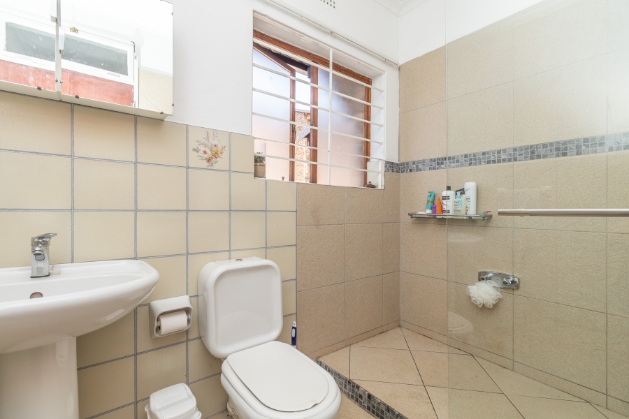 To Let 3 Bedroom Property for Rent in River Club Gauteng