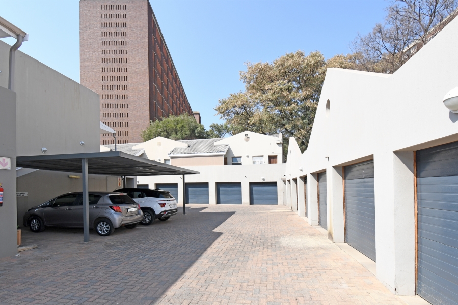 2 Bedroom Property for Sale in Victoria Gauteng