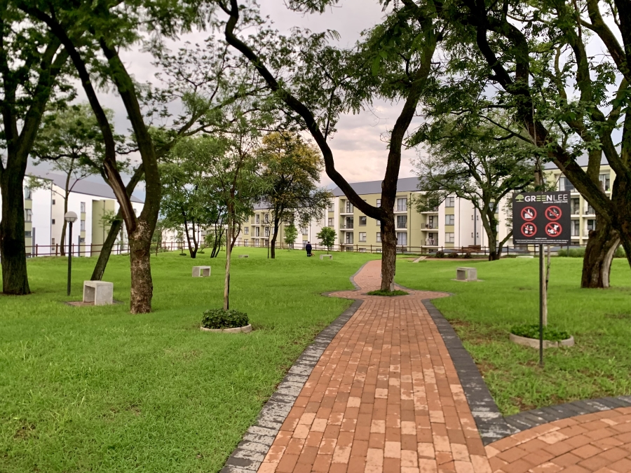 1 Bedroom Property for Sale in Linbro Park Gauteng