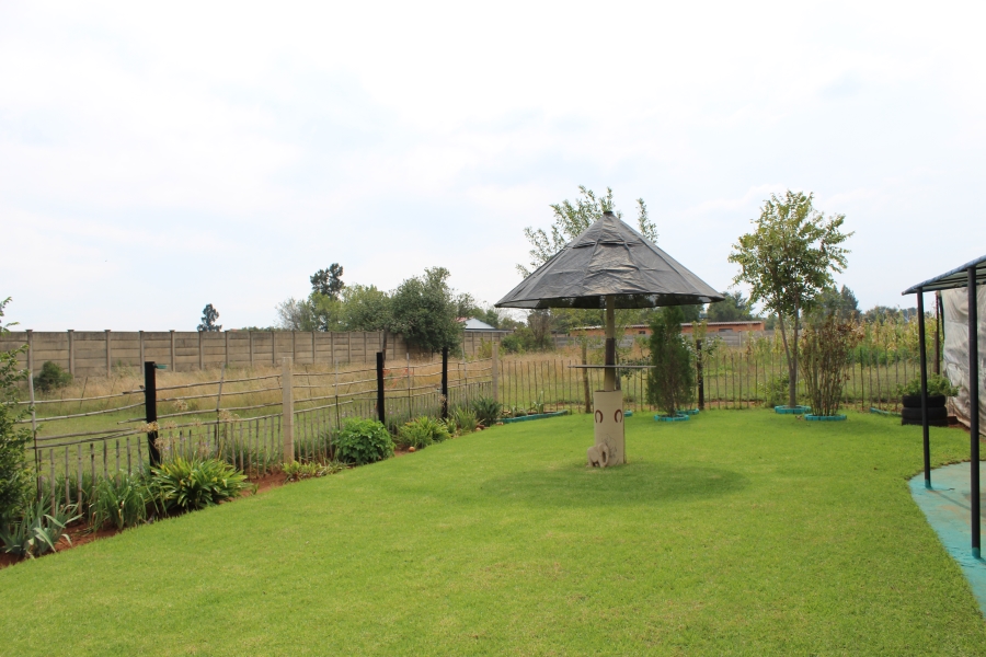 3 Bedroom Property for Sale in Mullerstuine Gauteng