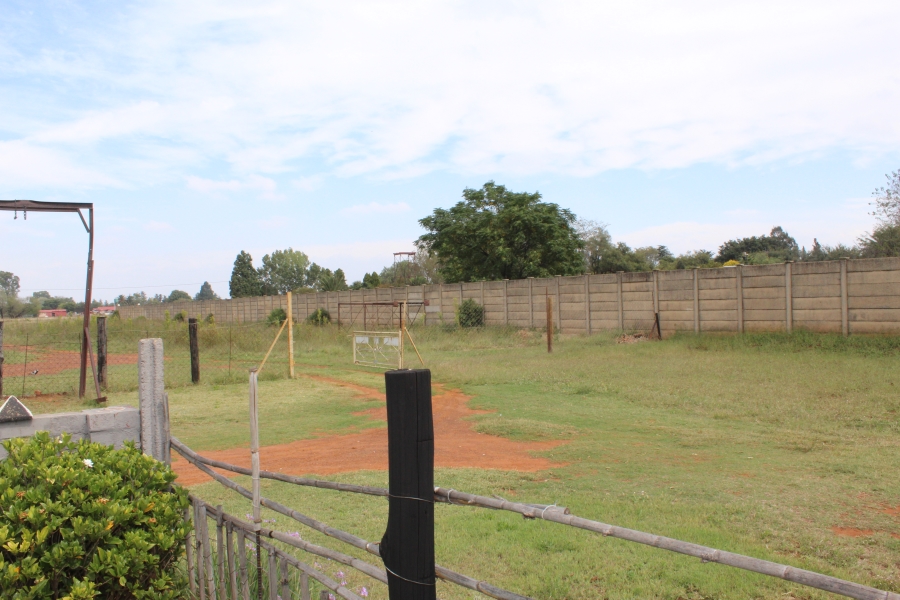 3 Bedroom Property for Sale in Mullerstuine Gauteng