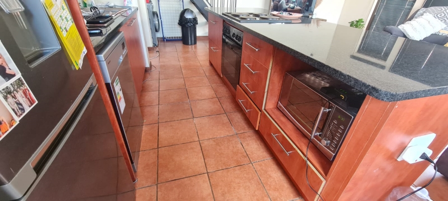 1 Bedroom Property for Sale in Olympus AH Gauteng