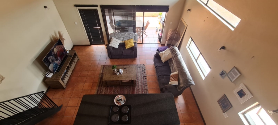 1 Bedroom Property for Sale in Olympus AH Gauteng