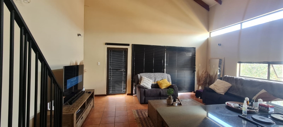 1 Bedroom Property for Sale in Olympus AH Gauteng