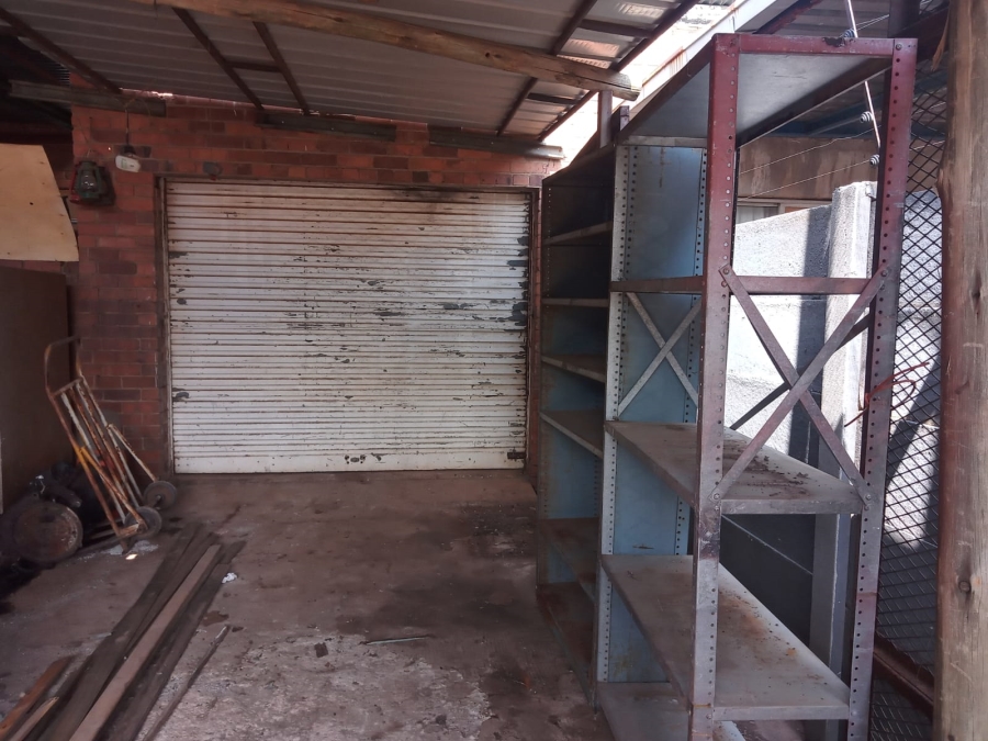 4 Bedroom Property for Sale in Daggafontein Gauteng