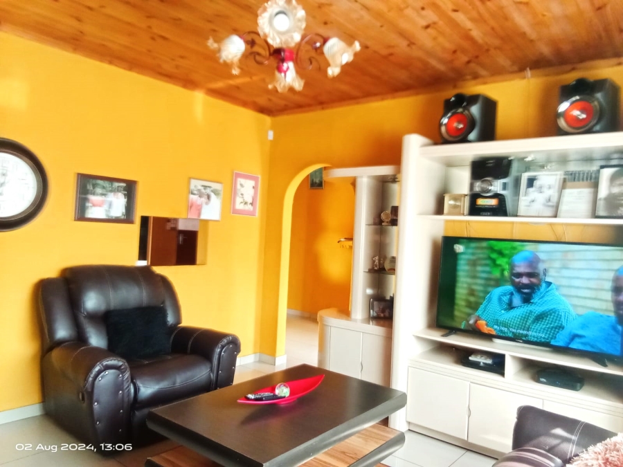 5 Bedroom Property for Sale in Bakerton Gauteng