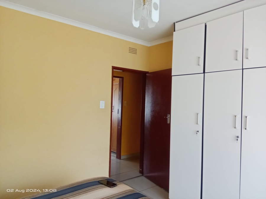 5 Bedroom Property for Sale in Bakerton Gauteng