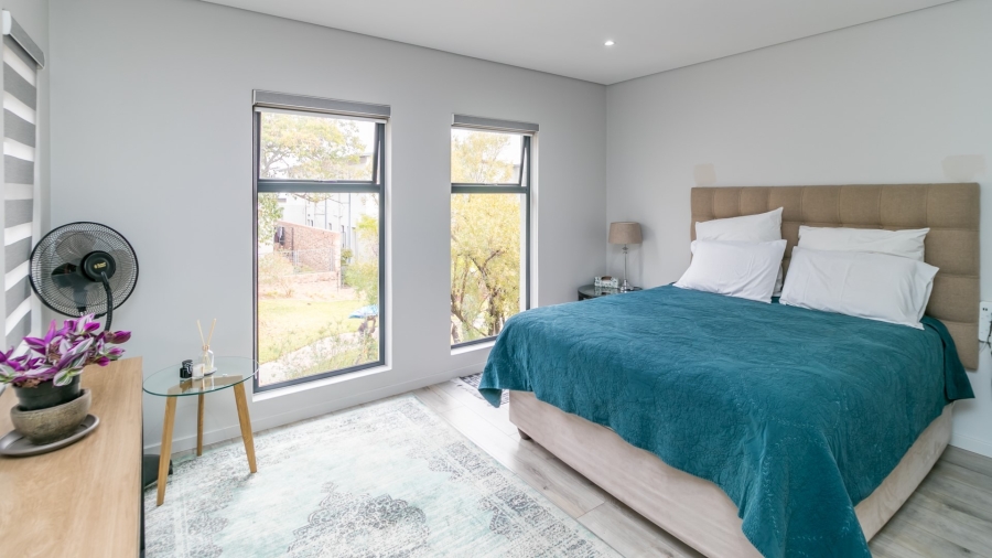 3 Bedroom Property for Sale in Crowthorne AH Gauteng