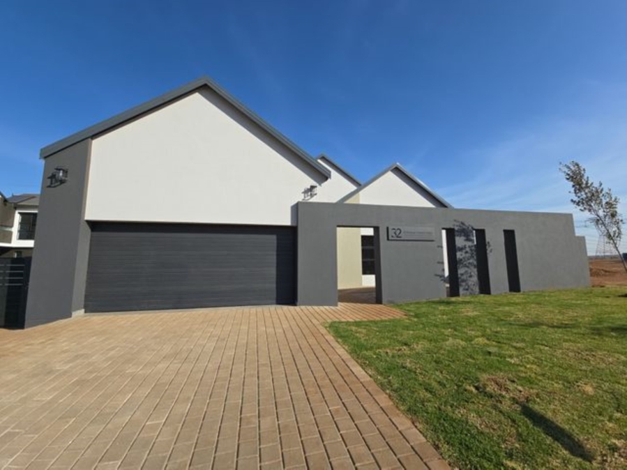 4 Bedroom Property for Sale in Midstream Heights Gauteng