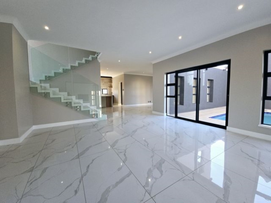 4 Bedroom Property for Sale in Midstream Heights Gauteng