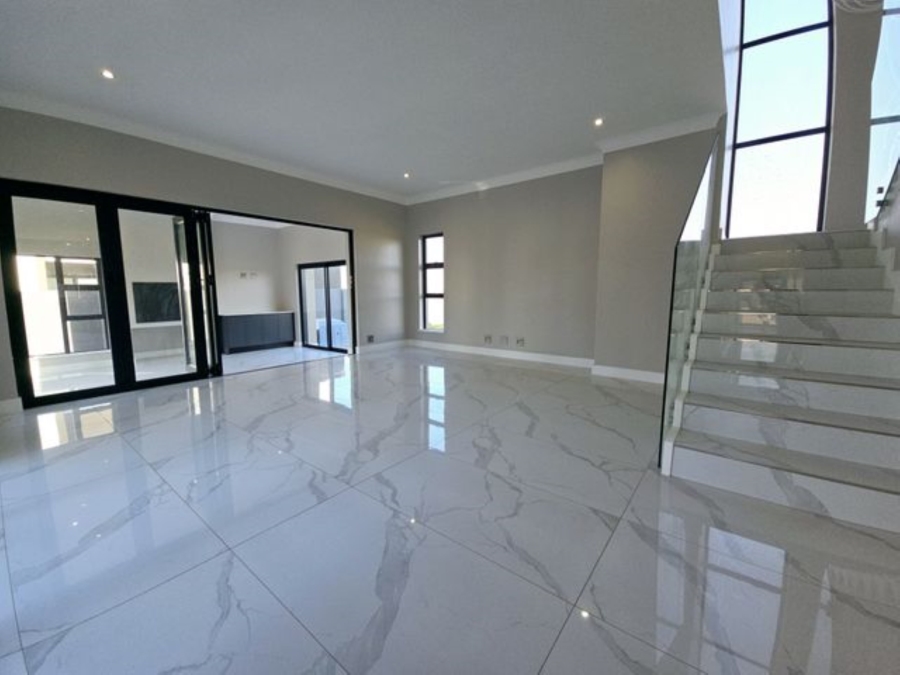 4 Bedroom Property for Sale in Midstream Heights Gauteng