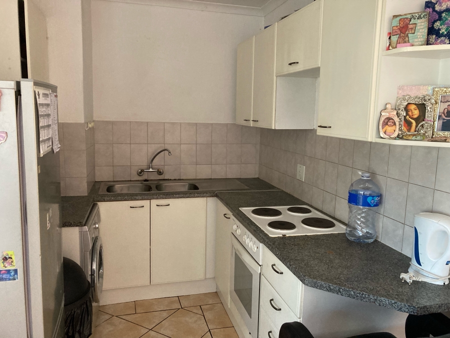 2 Bedroom Property for Sale in Morningside Gauteng