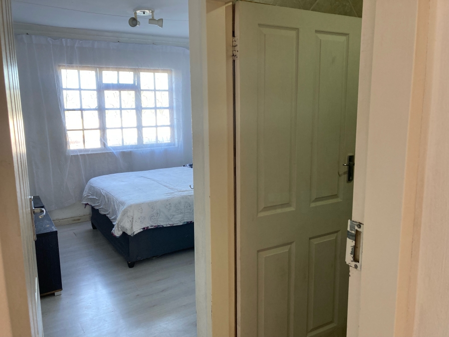 2 Bedroom Property for Sale in Morningside Gauteng