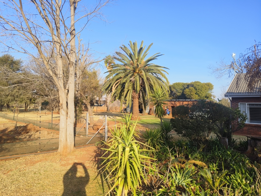 3 Bedroom Property for Sale in Lewzene Estate Gauteng