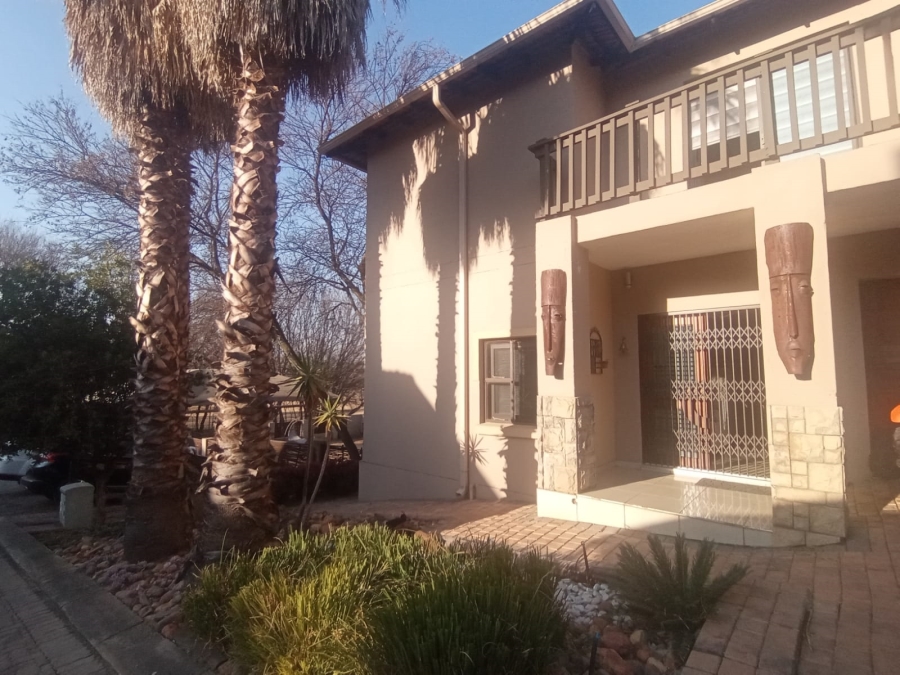 4 Bedroom Property for Sale in Risiville Gauteng