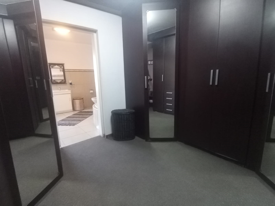 4 Bedroom Property for Sale in Risiville Gauteng