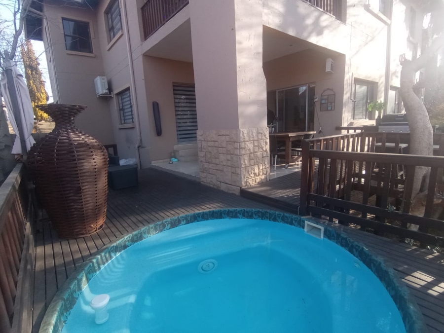 4 Bedroom Property for Sale in Risiville Gauteng