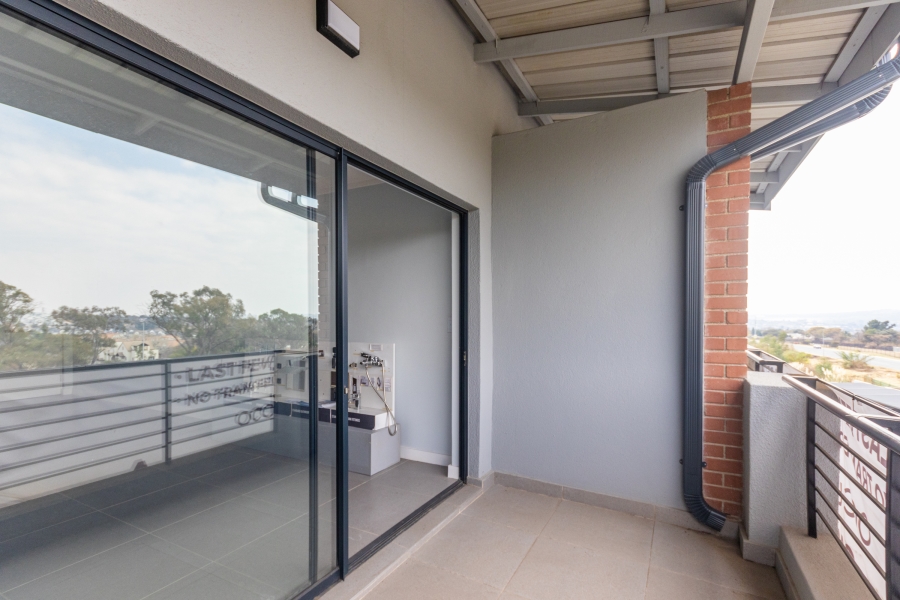 2 Bedroom Property for Sale in Lonehill Gauteng