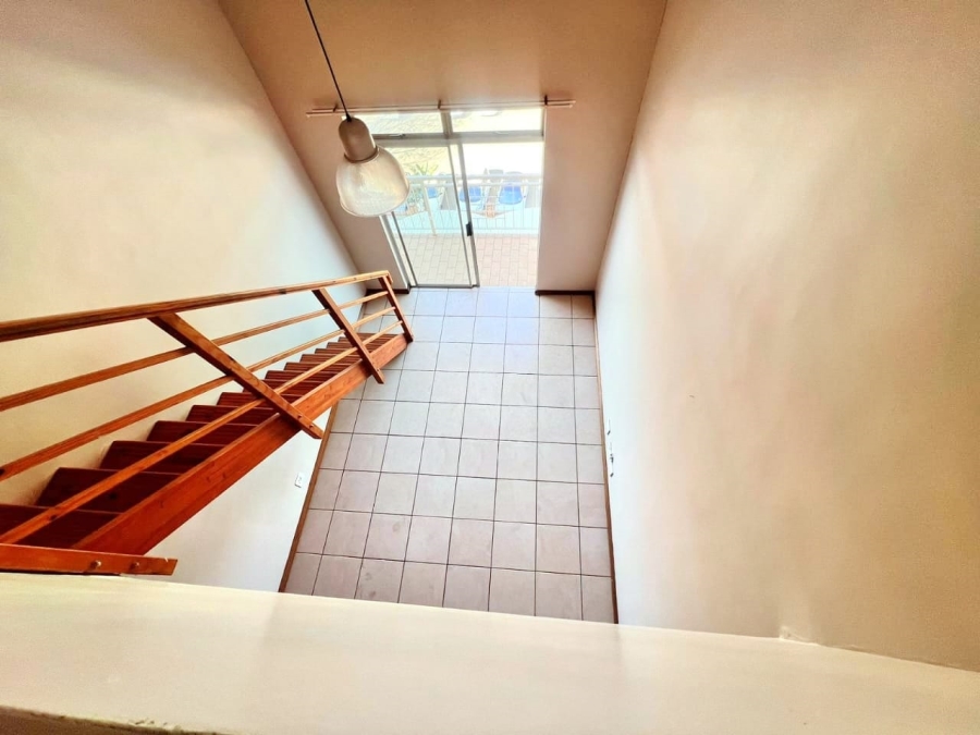 1 Bedroom Property for Sale in Hillcrest Gauteng