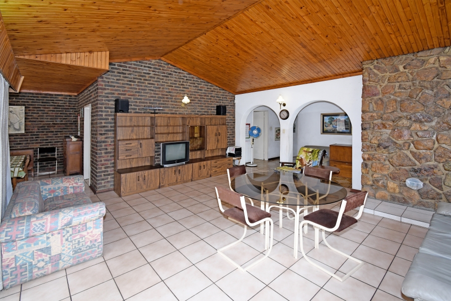 4 Bedroom Property for Sale in Eastleigh Gauteng